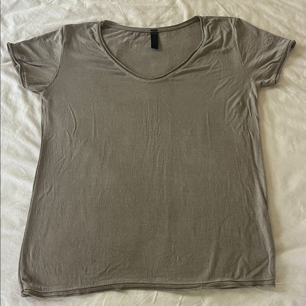 Elegant Women's Taupe Short Sleeve Top